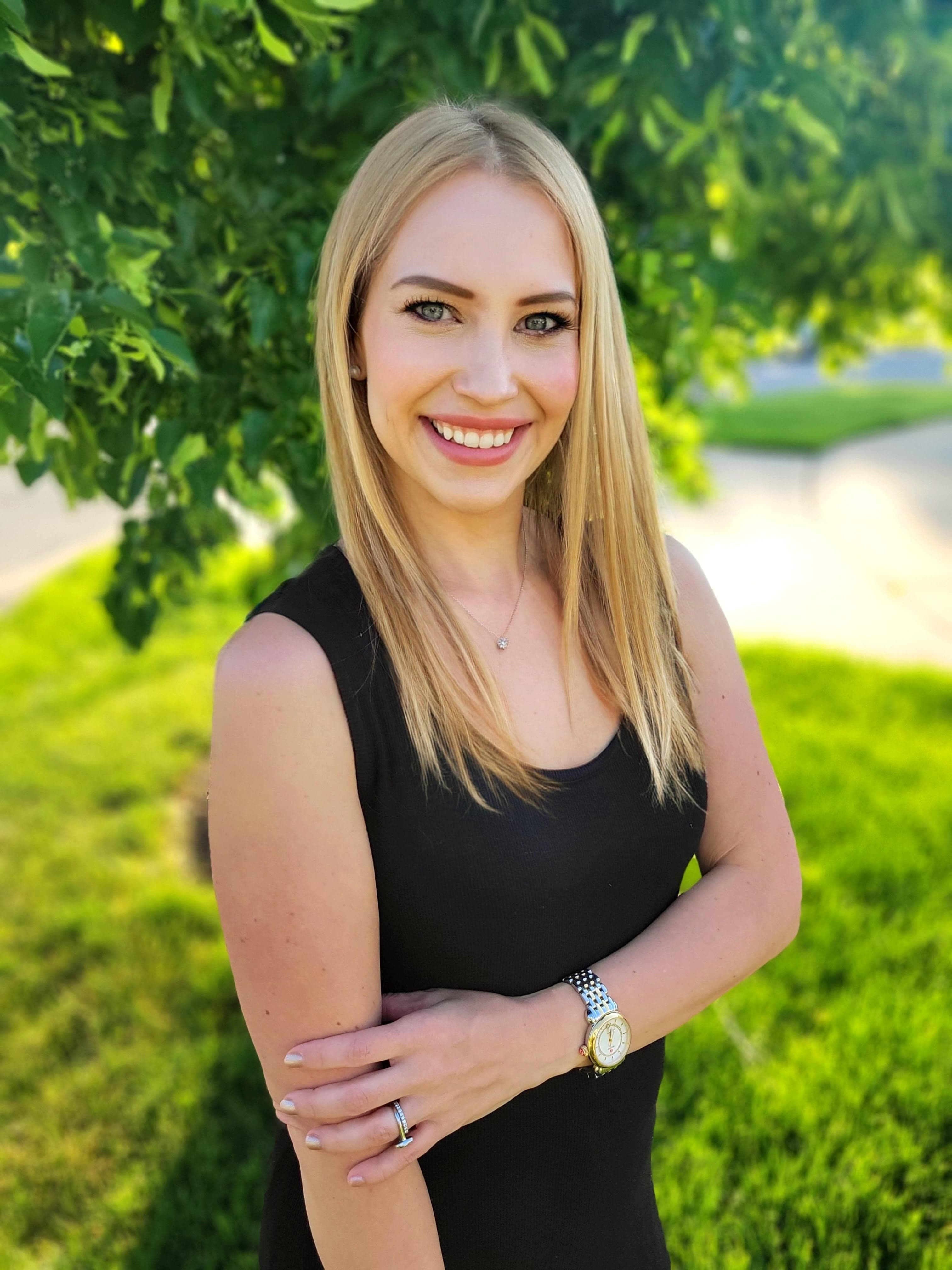 Dr. Maggie Pilat Rzeszuto, ND